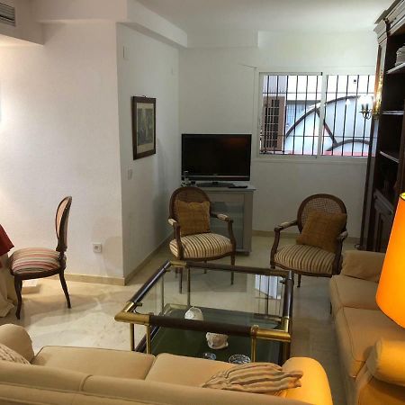 Alojamiento Ronda De Los Tejares Córdoba Exterior foto